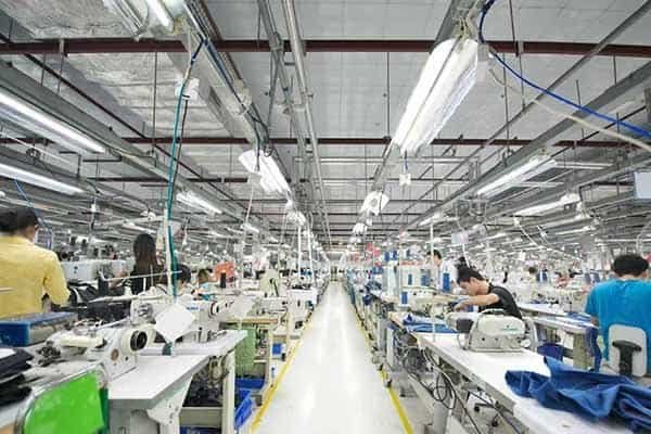 golf clothes production workshop(1)