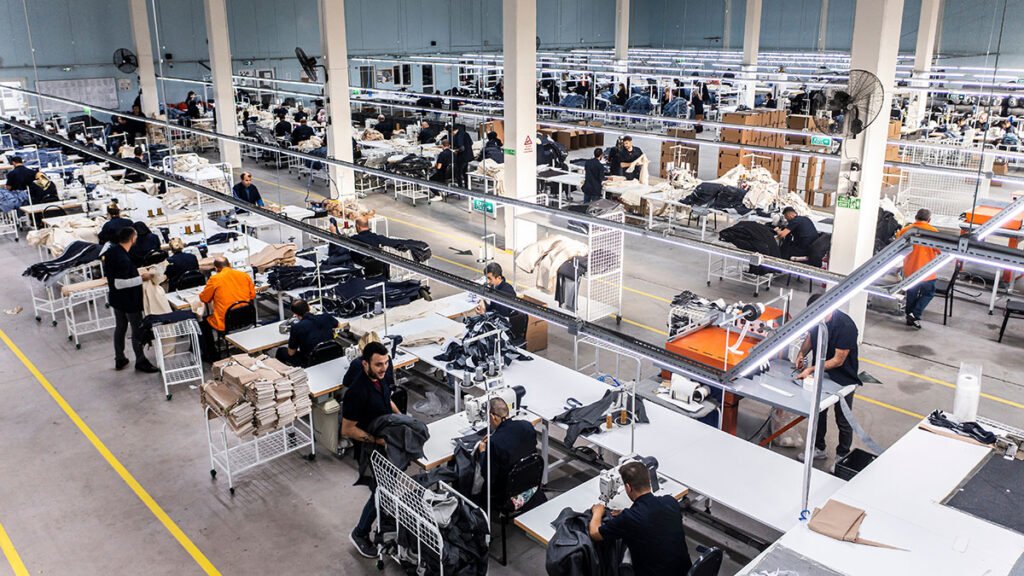 istanbul,,istanbul,turkey, ,june,19,,2023:,several,sewing,machines.